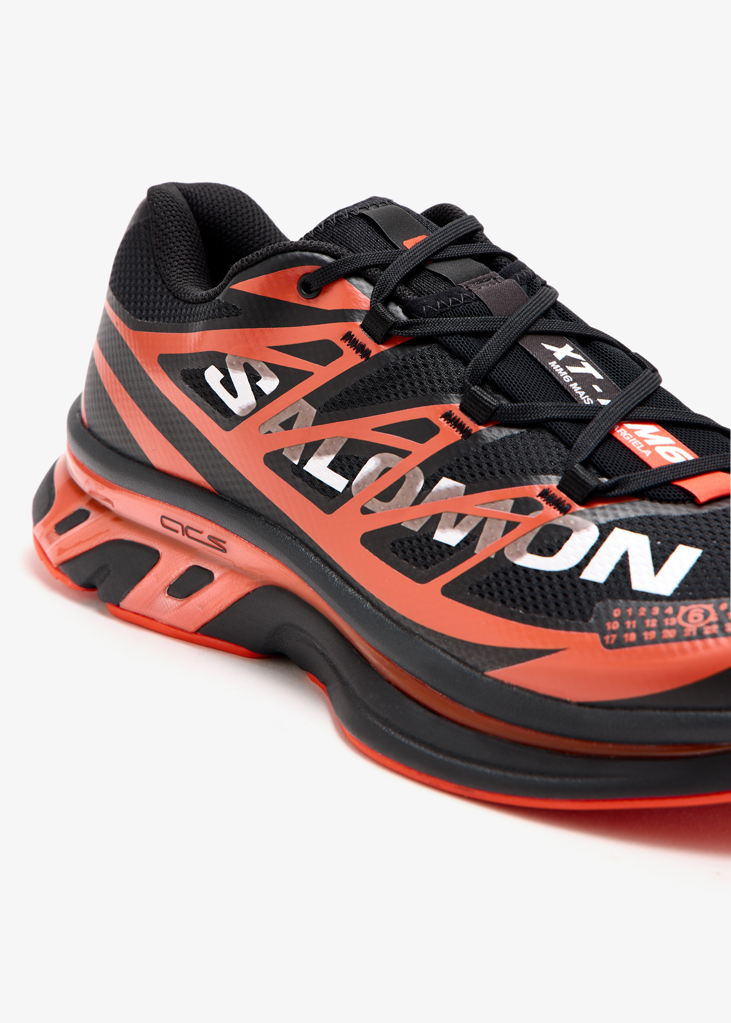 MM6 x Salomon XT-MM6 sneakers for Men - Black in USA | Level Shoes