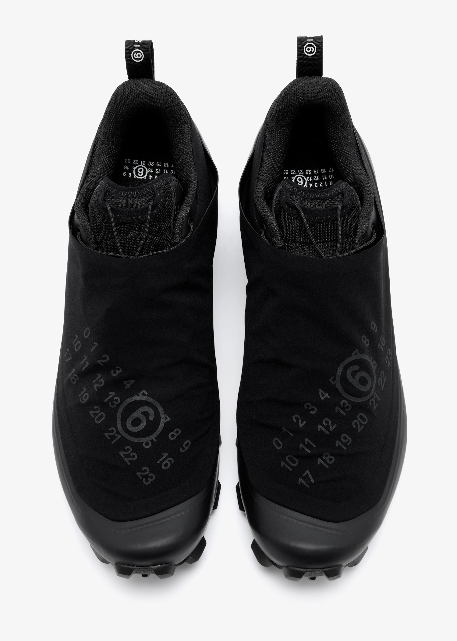 MM6 x Salomon Cross Dust sneakers for Men - Black in Oman | Level