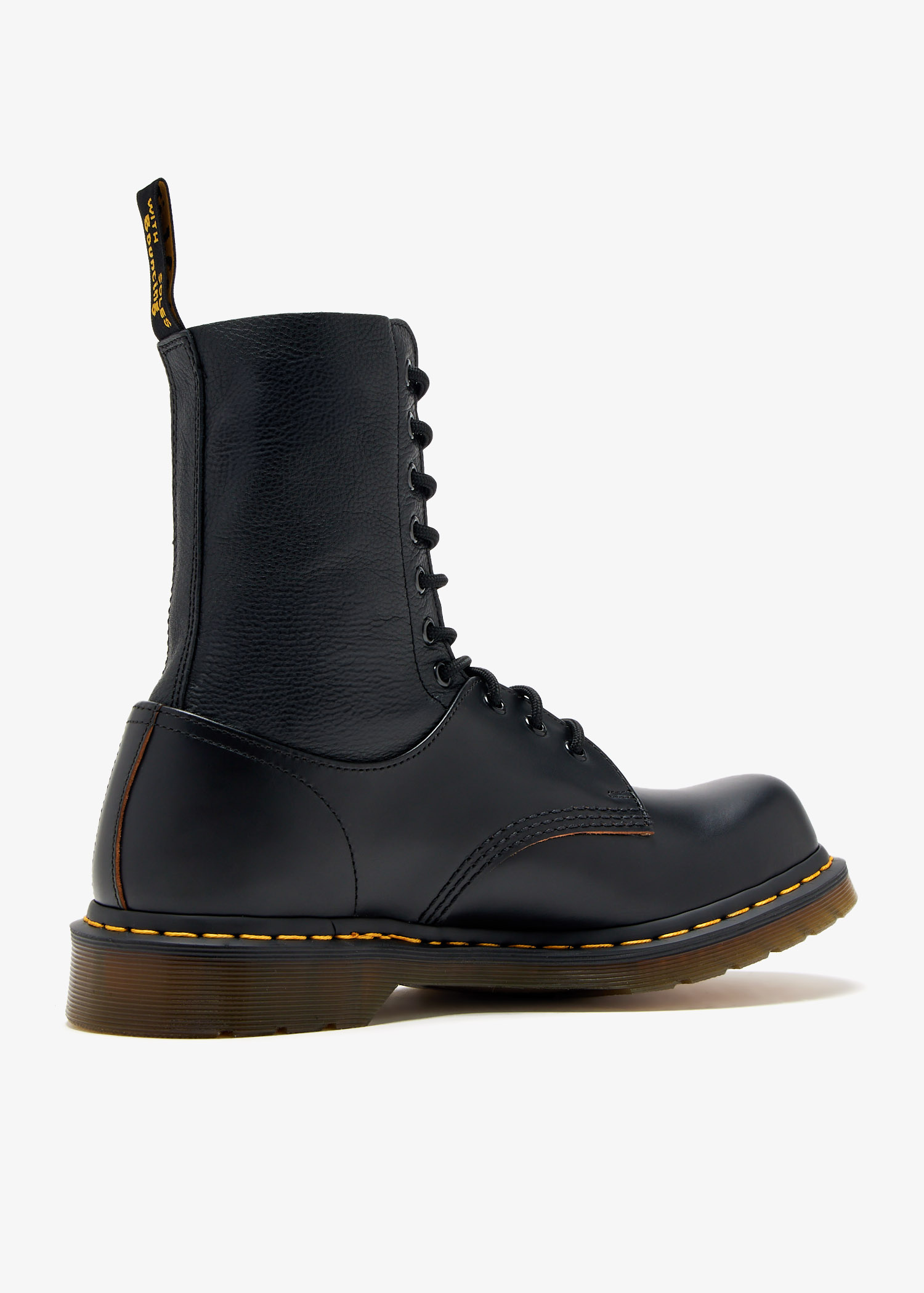 靴 Dr. Martens 10 US MM6 x Dr. Martens 1490 10-eye boots for Men - Black in USA | Level