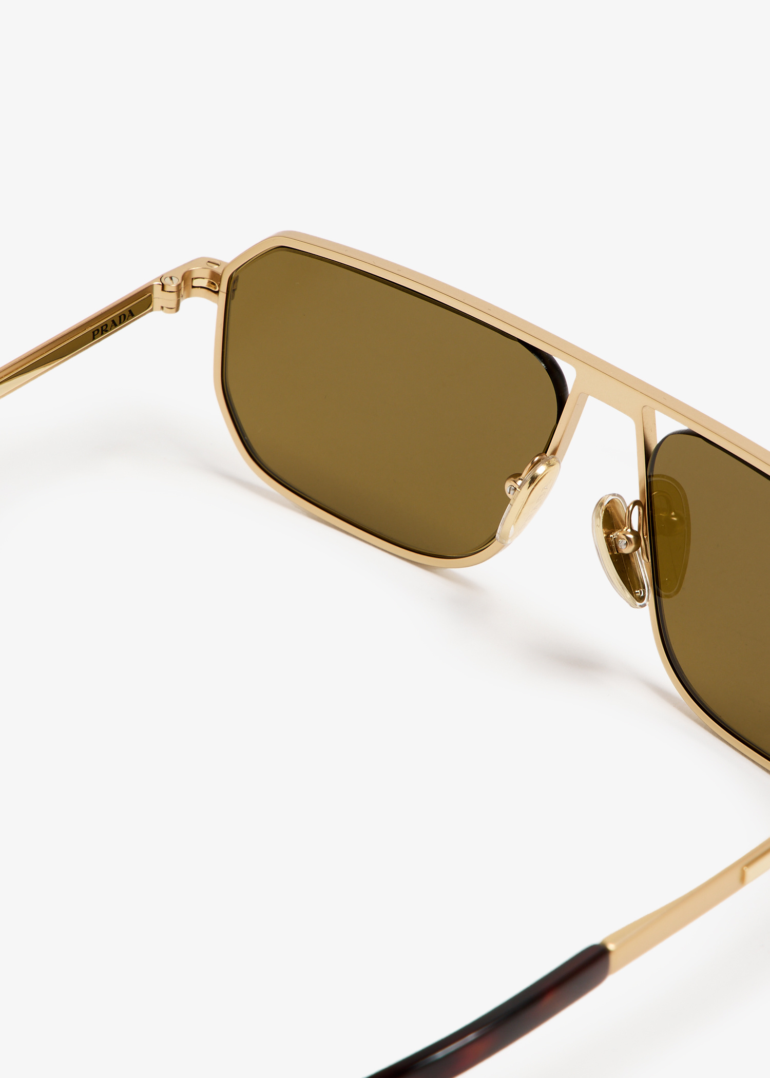 PRADA Sunglasses 鼈甲 ゴールド イタリア製 ロゴ刻印 グリーン PRADA Sunglasses 鼈甲 ゴールド イタリア製 ロゴ刻印 グリーン