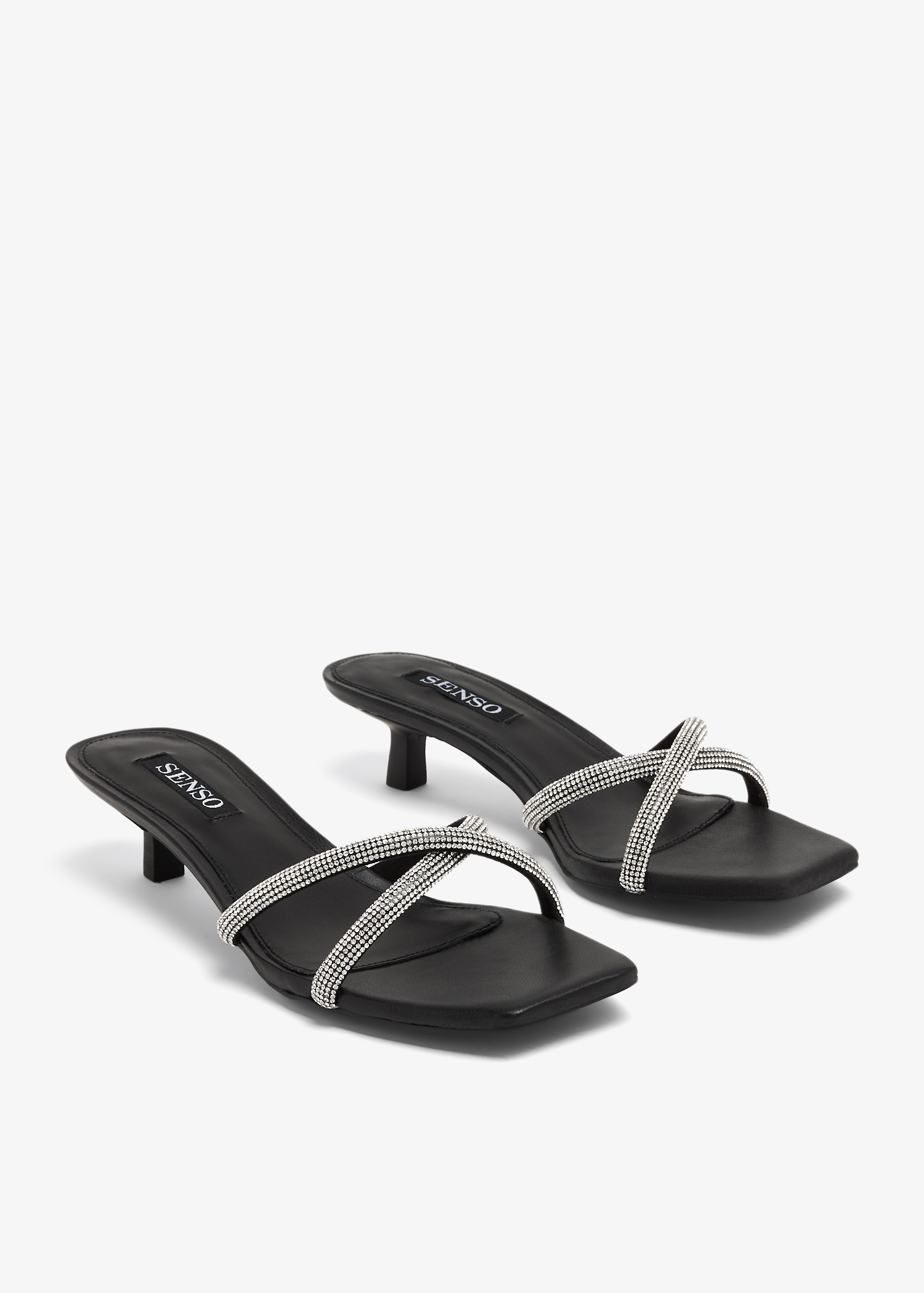 Senso Tatiana I sandals for Women - Black in UAE | Level Shoes