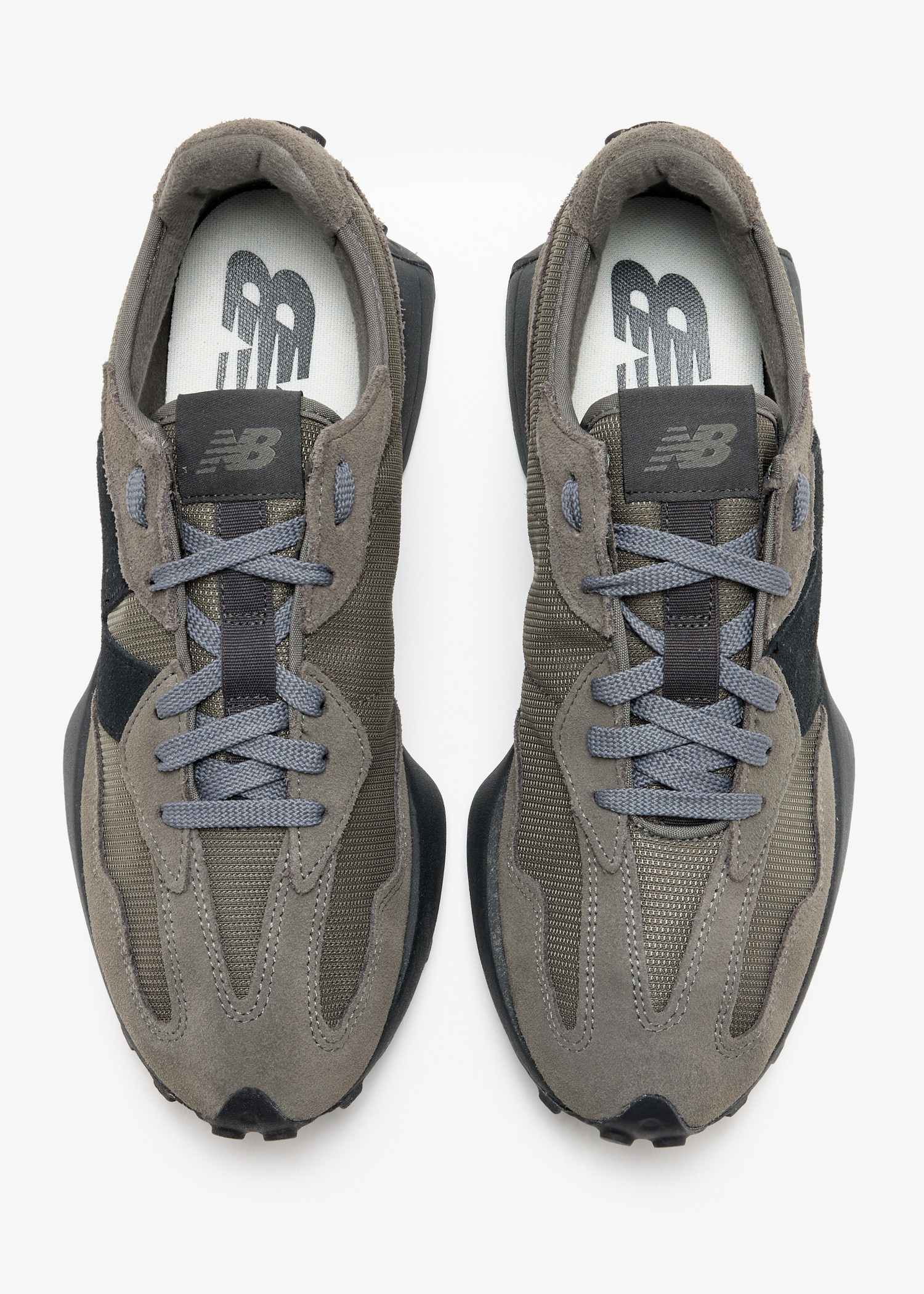 New Balance 327 sneakers for Men - Grey in USA | Level Shoes