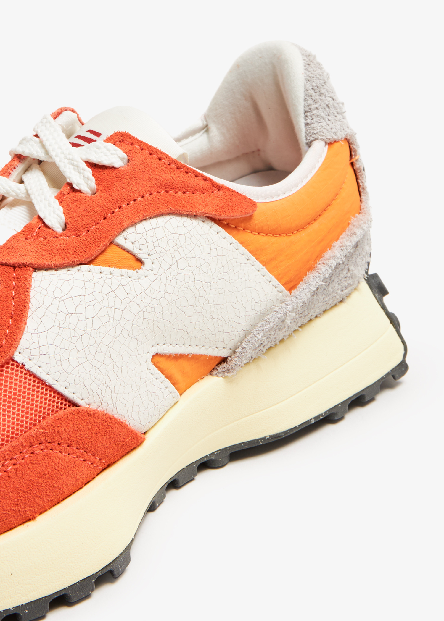新品未開封品❢大人気商品LABUBU4点セット New balance 327 运动鞋，适合成人男女通用，男士，女士- 绿色在
