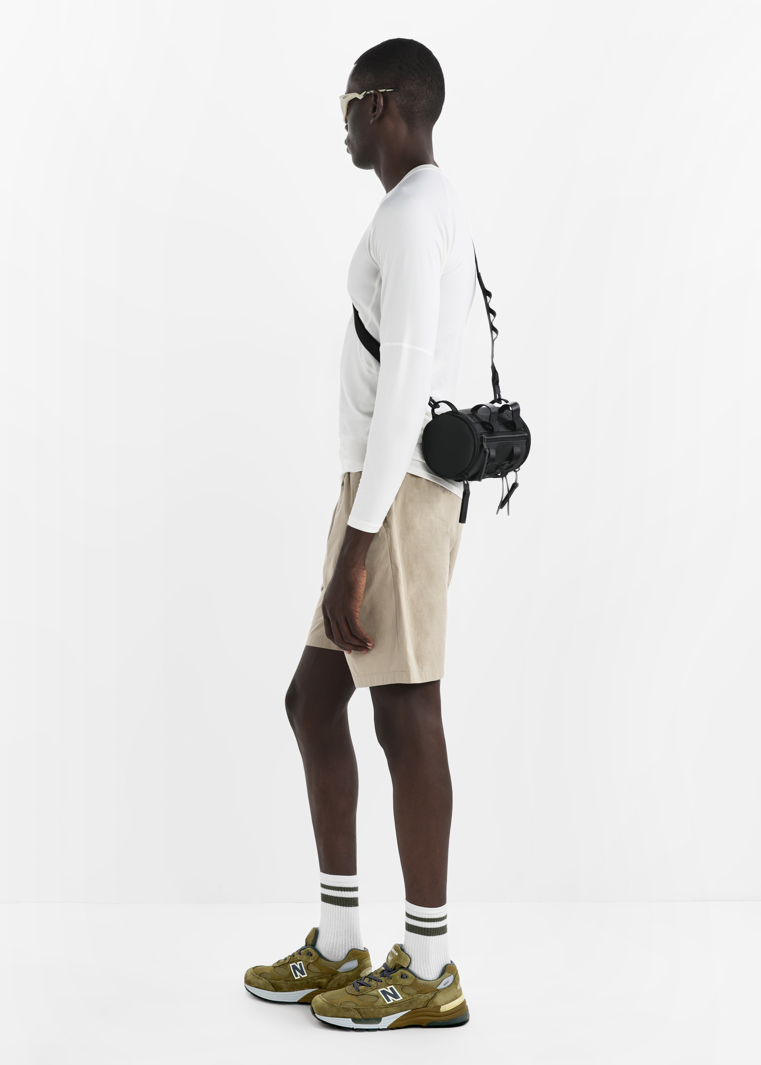 New Balance 992 sneakers for Men - Khaki in UAE | Level Shoes