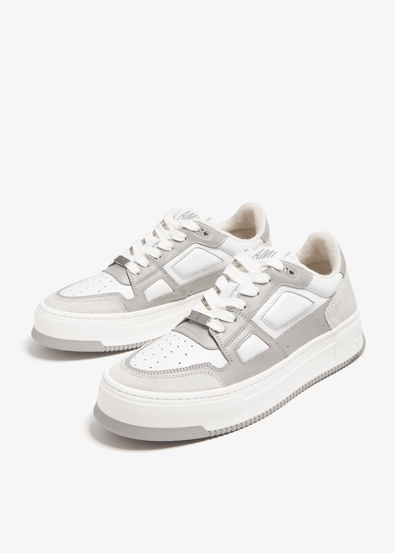 Ami Arcade sneakers for Men - White in UAE | Level Shoes