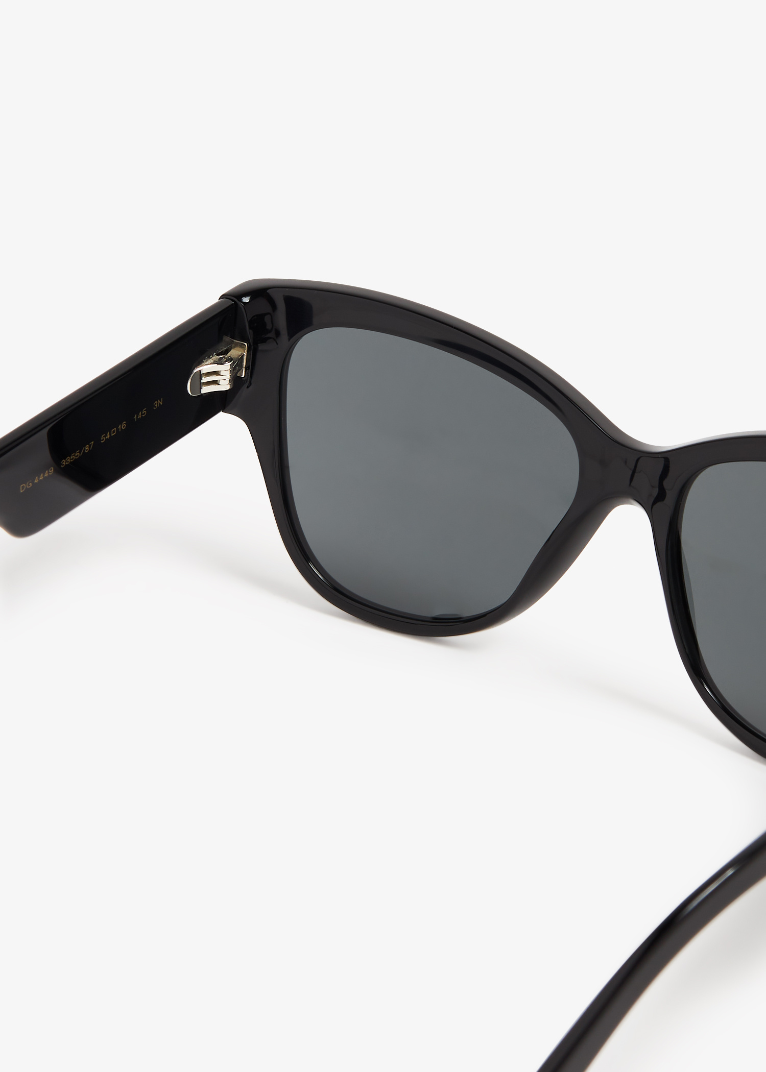 Dolce&Gabbana 新作サングラス 黒 スクエア パイロット DG LOGO DG Logo sunglasses in Black for Men | Dolce&Gabbana® US