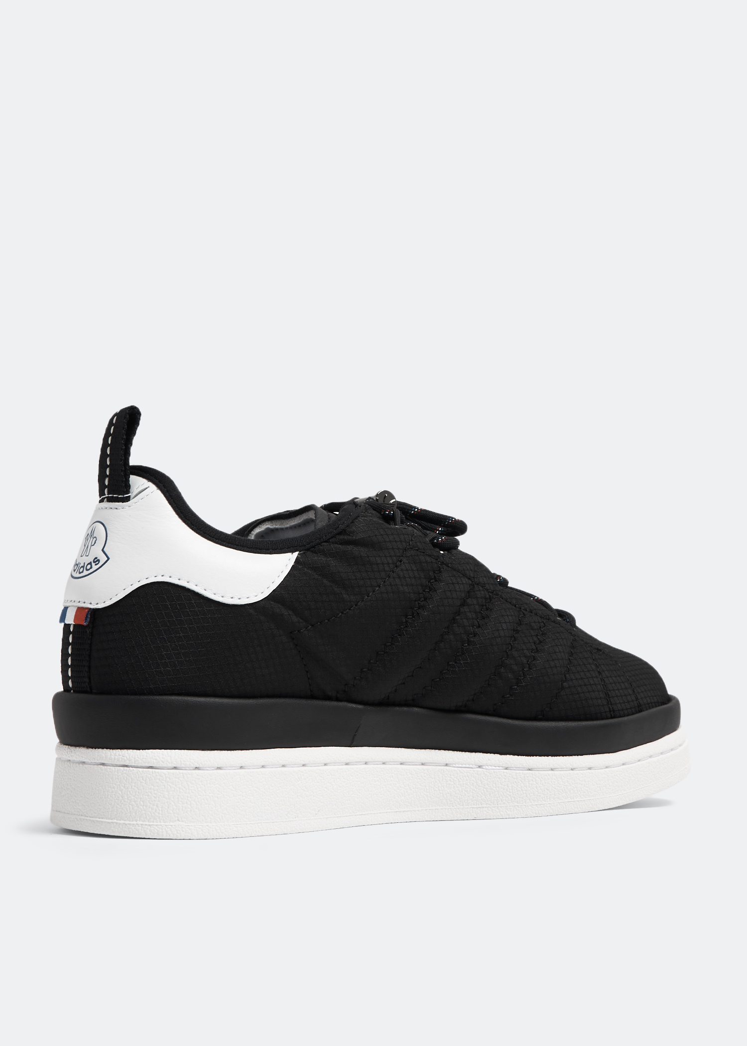 スニーカー MONCLER Women Sneakers J2 09B 4M001 30 M3457 999 Black Moncler Monte Runner high-top Sneakers | Black | FARFETCH