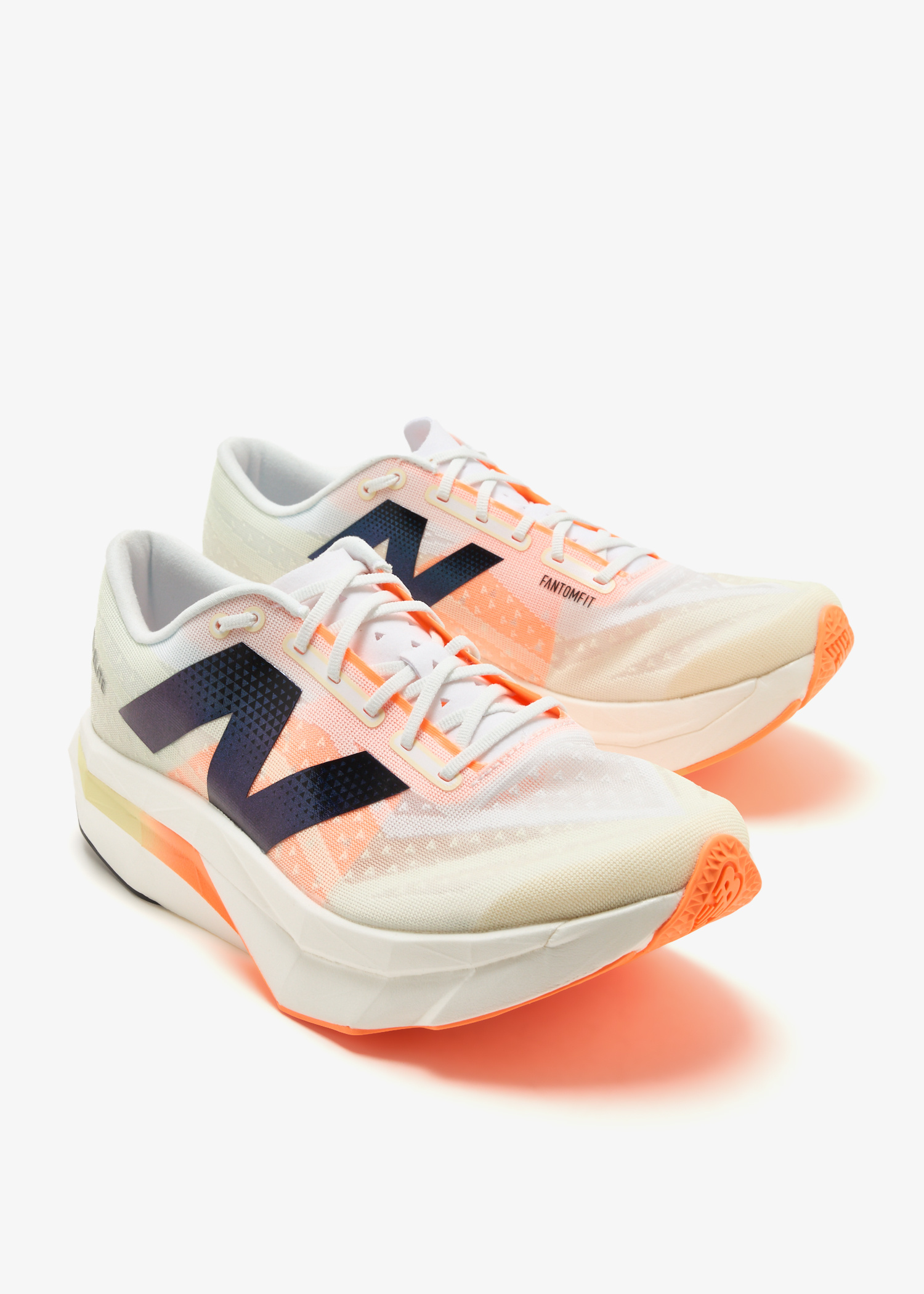 New Balance FuelCell SuperComp Elite v4 sneakers for Women