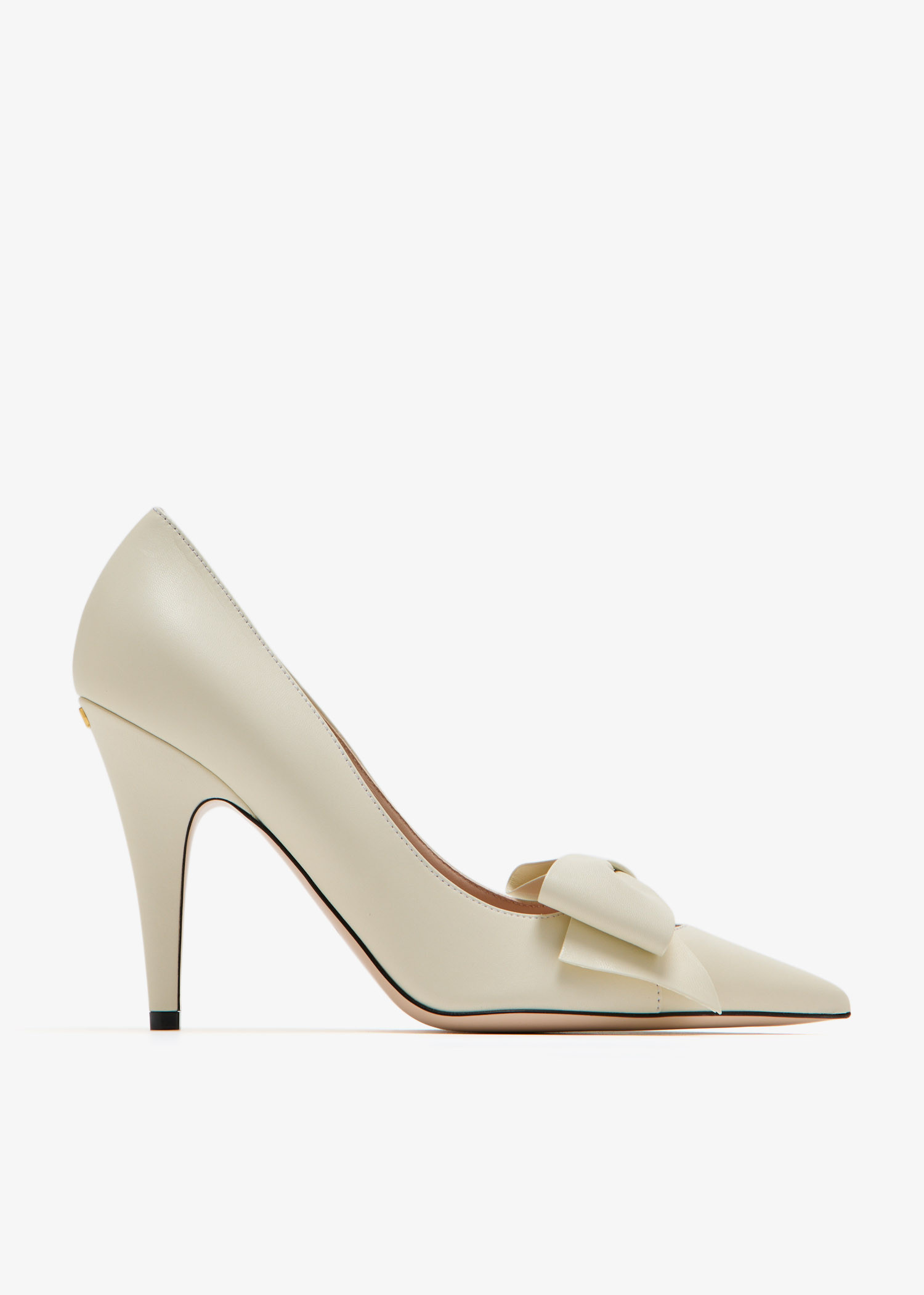 Valentino Garavani Bowow pumps for Women - White in UAE