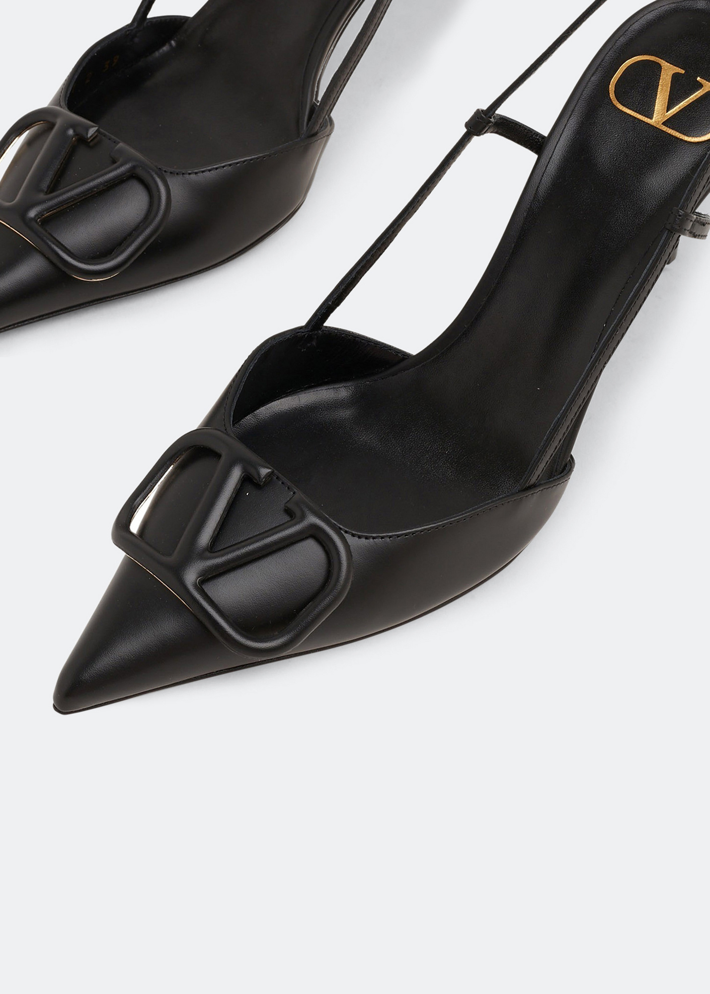 シューズ・サンダルその他 VALENTINO GARAVANI Woman Pumps Black 6W0S0R01FIZ EDM VLogo Lockette leather pumps in black - Valentino Garavani