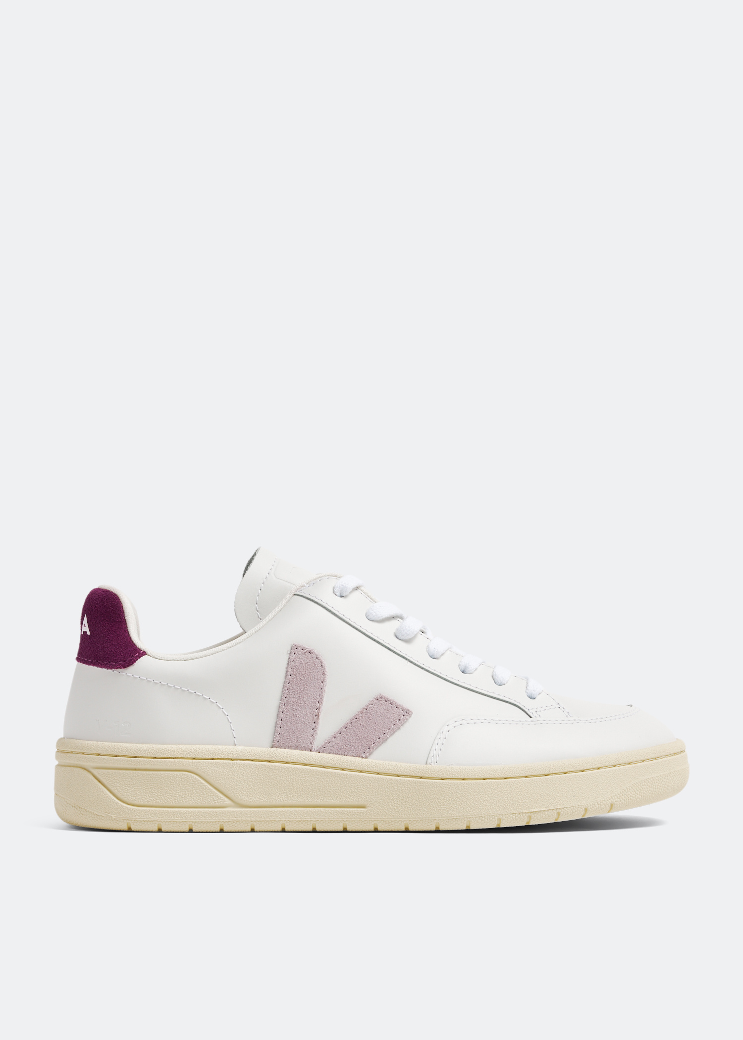 V TWELVE STAR JAQ SNEAD 美品　L Veja V-12 sneakers for Women - White in UAE | Level Shoes