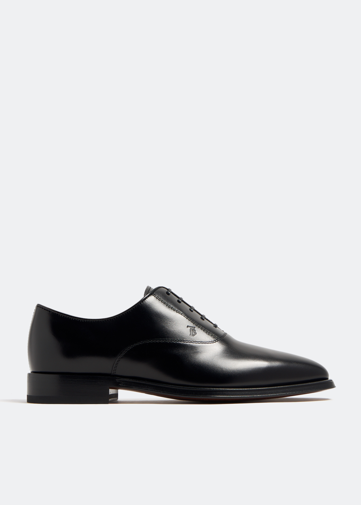 オステオトーム Tod's Oxford lace-up shoes for Men - Black in UAE | Level Shoes