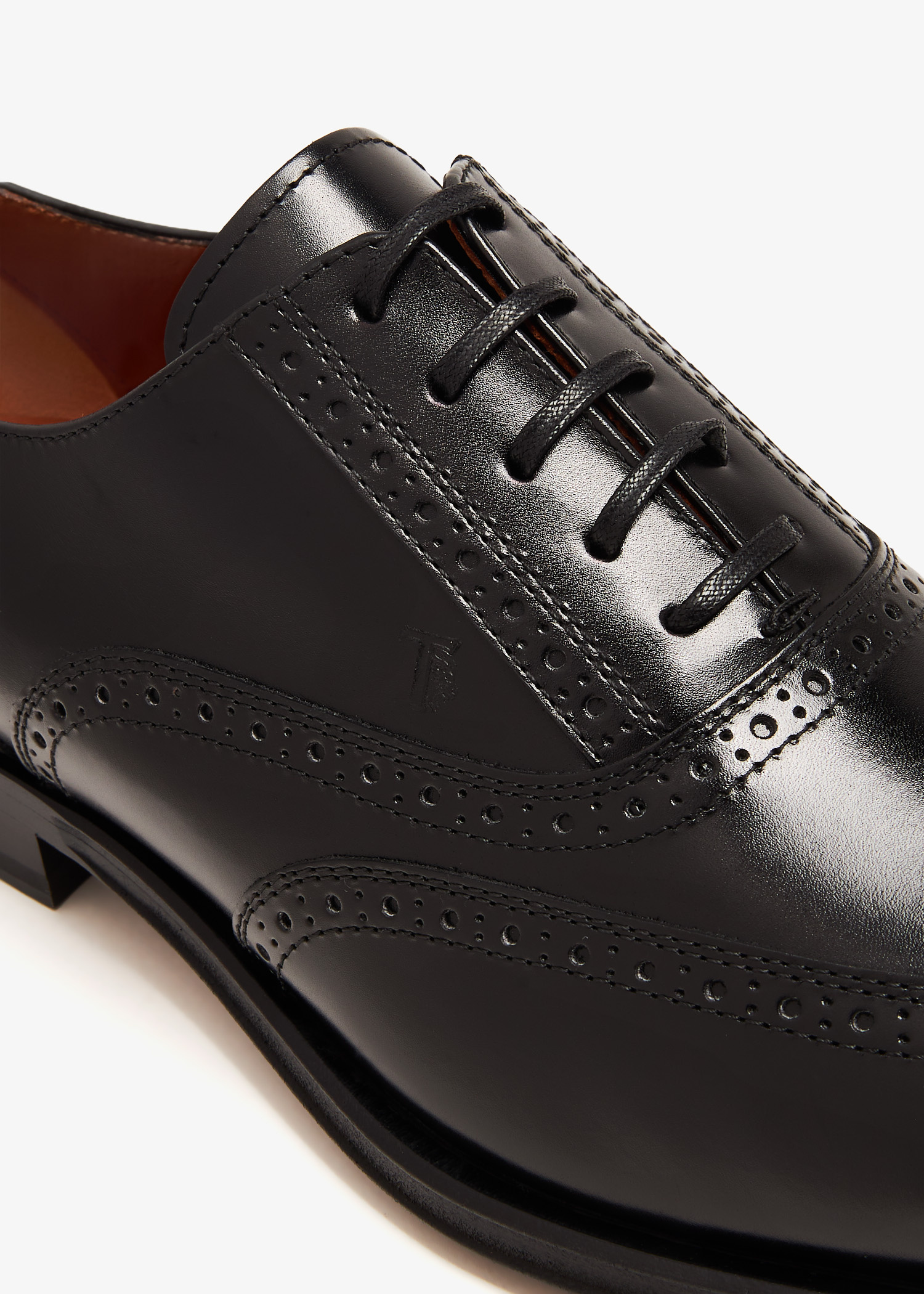 Tod's Oxford lace-up shoes for Men - Black in UAE | Level Shoes