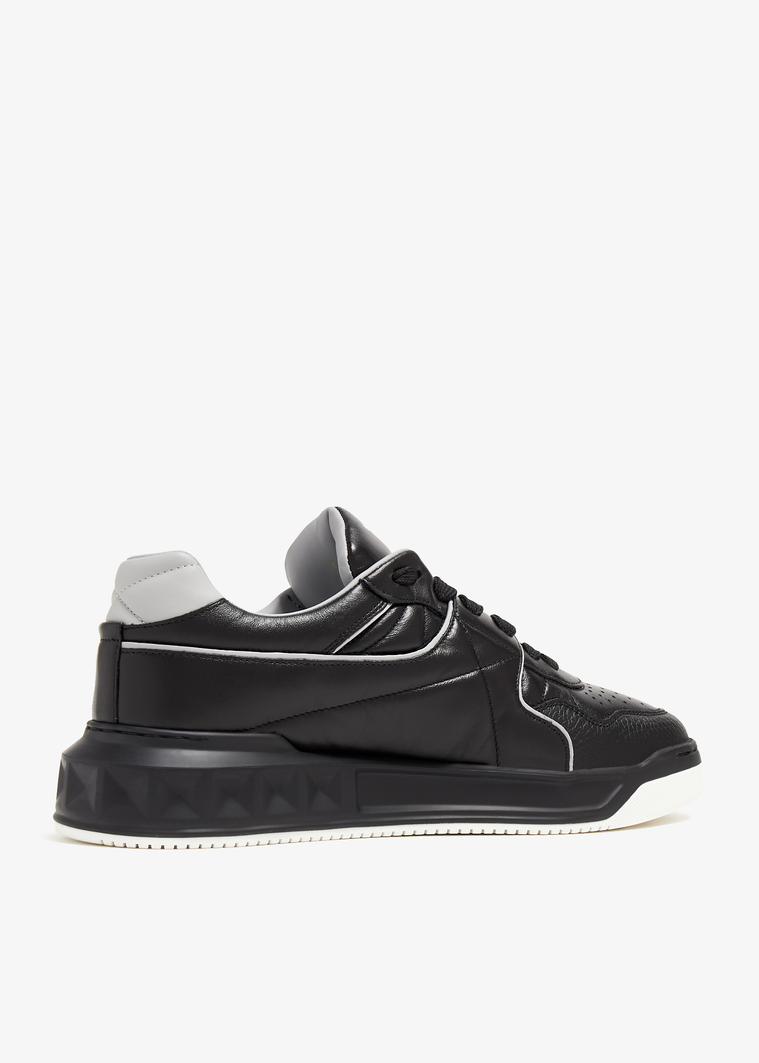 Valentino Garavani One Stud sneakers for Men - Black in USA