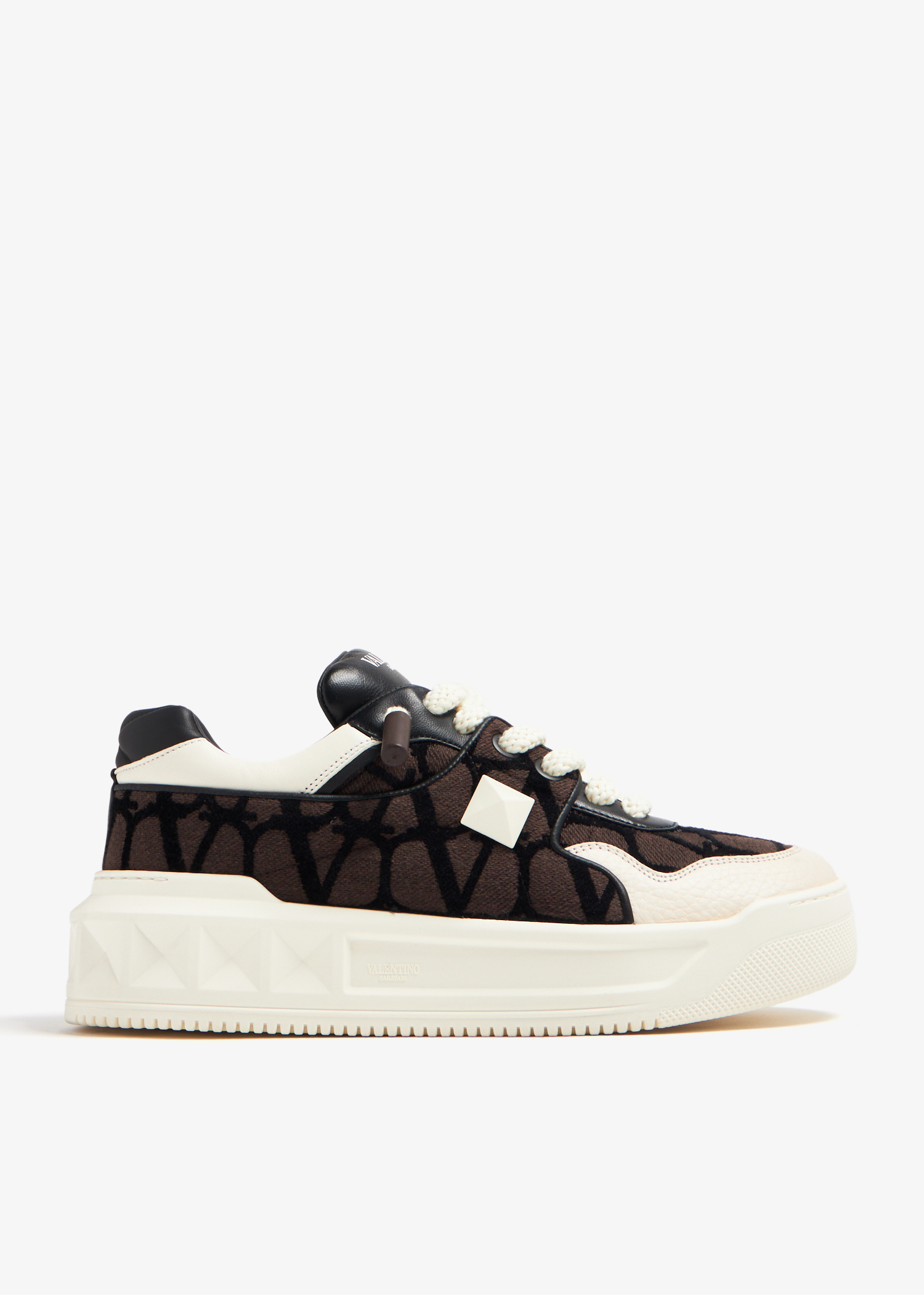 Valentino Garavani One Stud XL Toile Iconographe sneakers