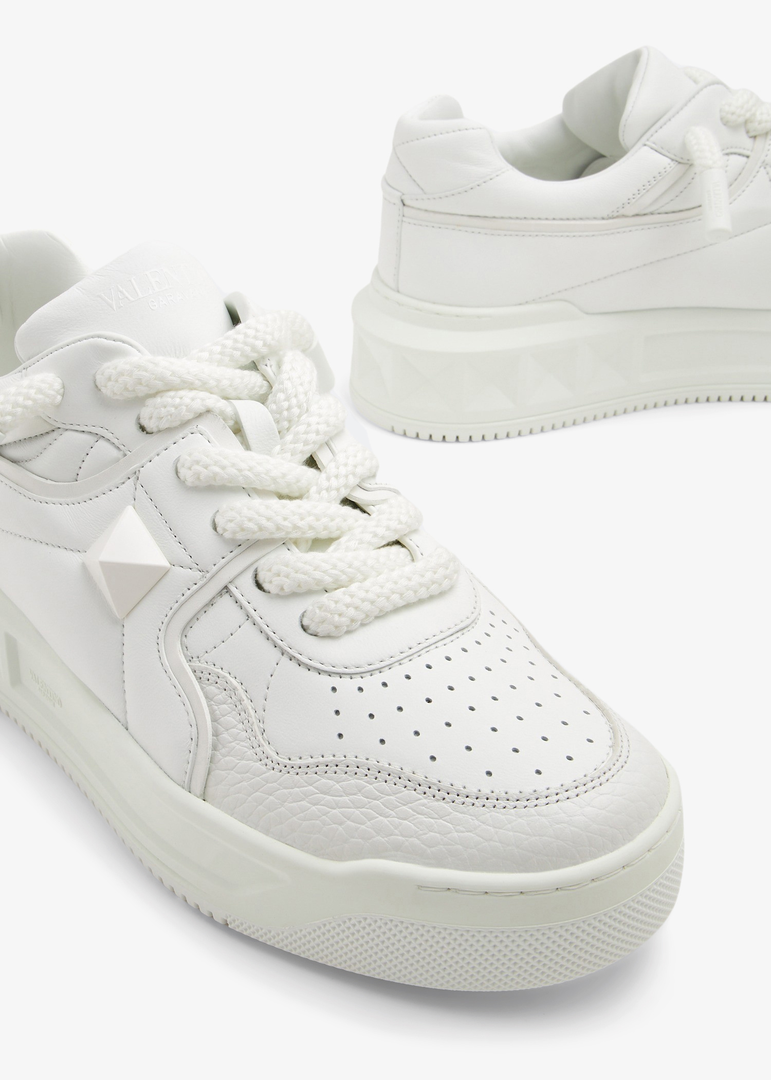 Valentino Garavani One Stud XL sneakers for Men - White in