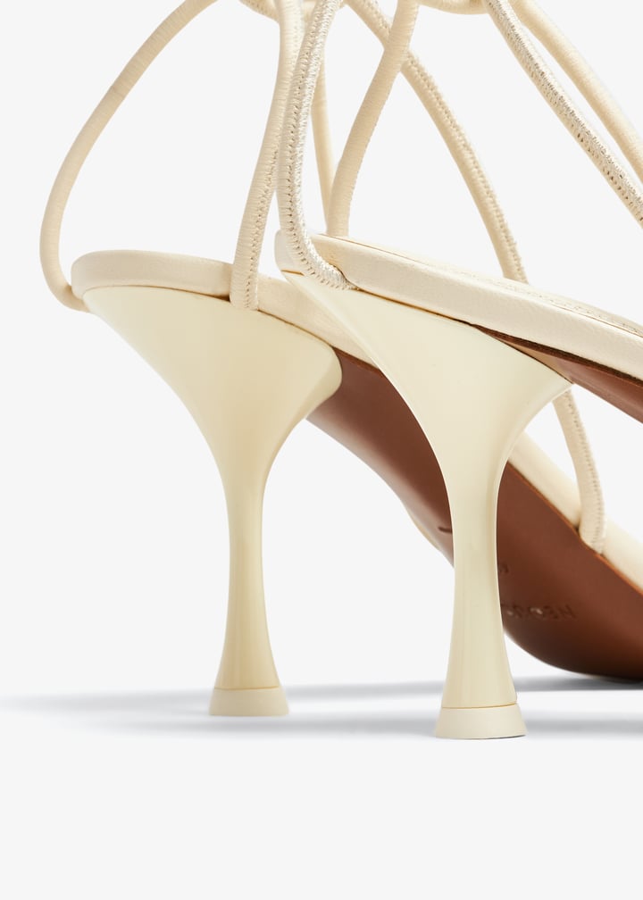 00389n10-cream_3.jpg?ts=20240502030513