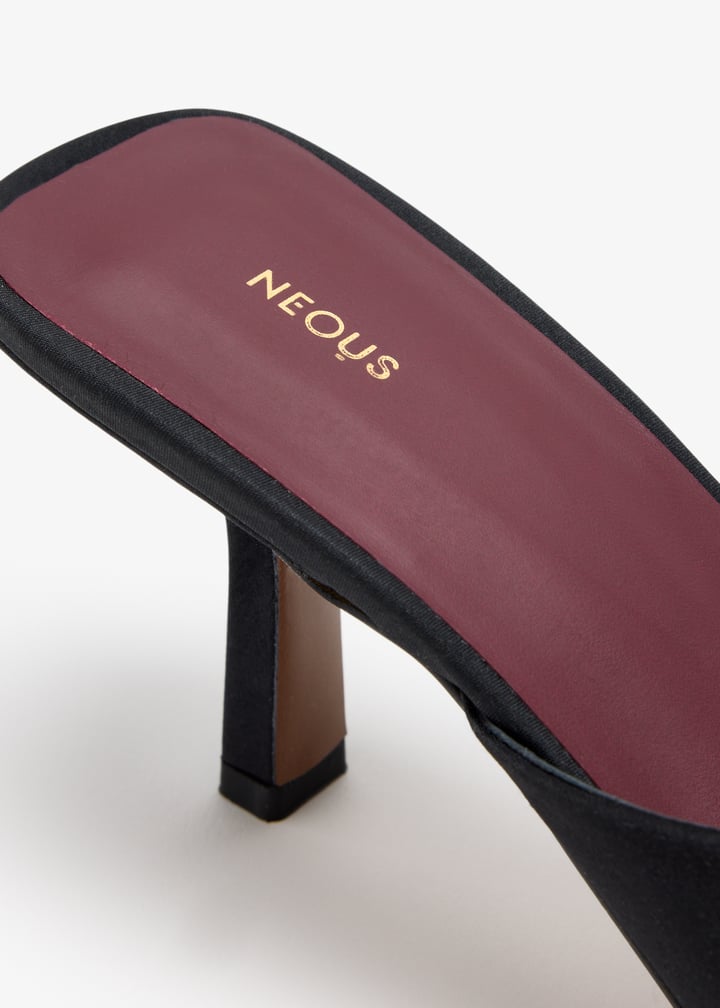 Shop Neous for Women in USA | Level Shoes