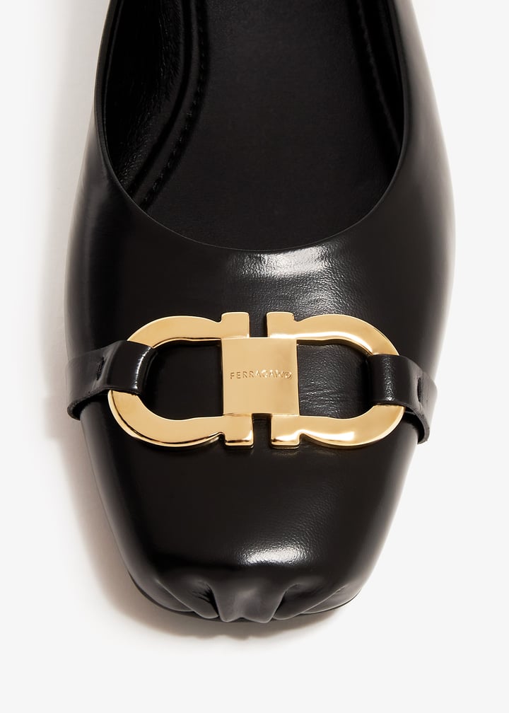 Ferragamo Gancini ornament ballerinas for Women Black in UAE