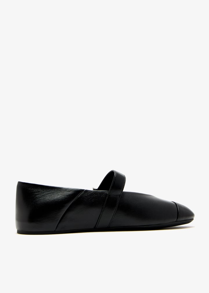 01j947-783678_6.jpg?ts=20250513030518