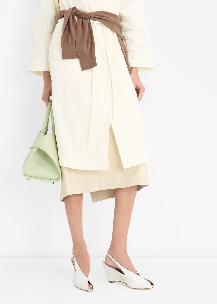 01k883-787713_2.jpg?ts=20251010030524