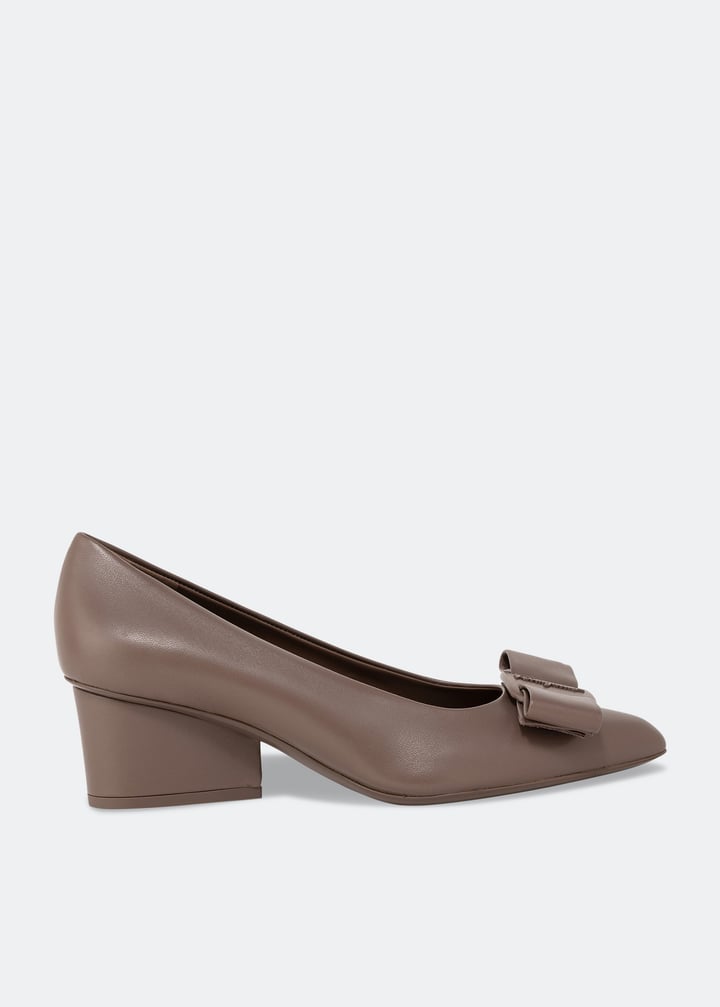 Ferragamo Viva pumps for Women - Brown in UAE | Level Shoes