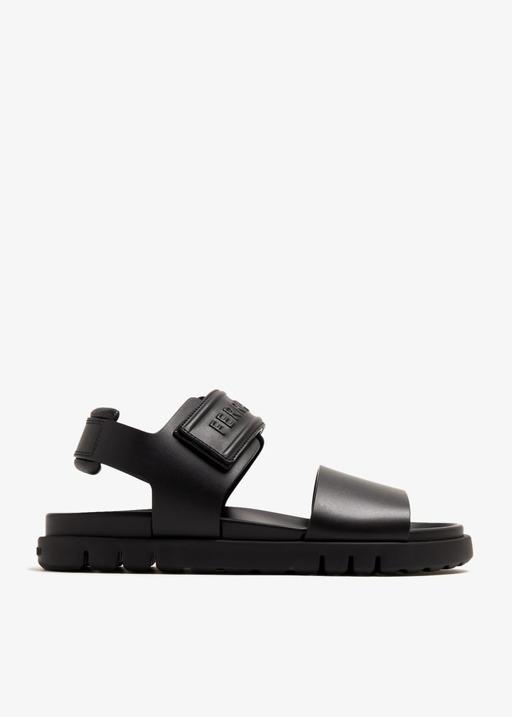 Ferragamo Day sandals for Men - Black in UAE | Level Shoes