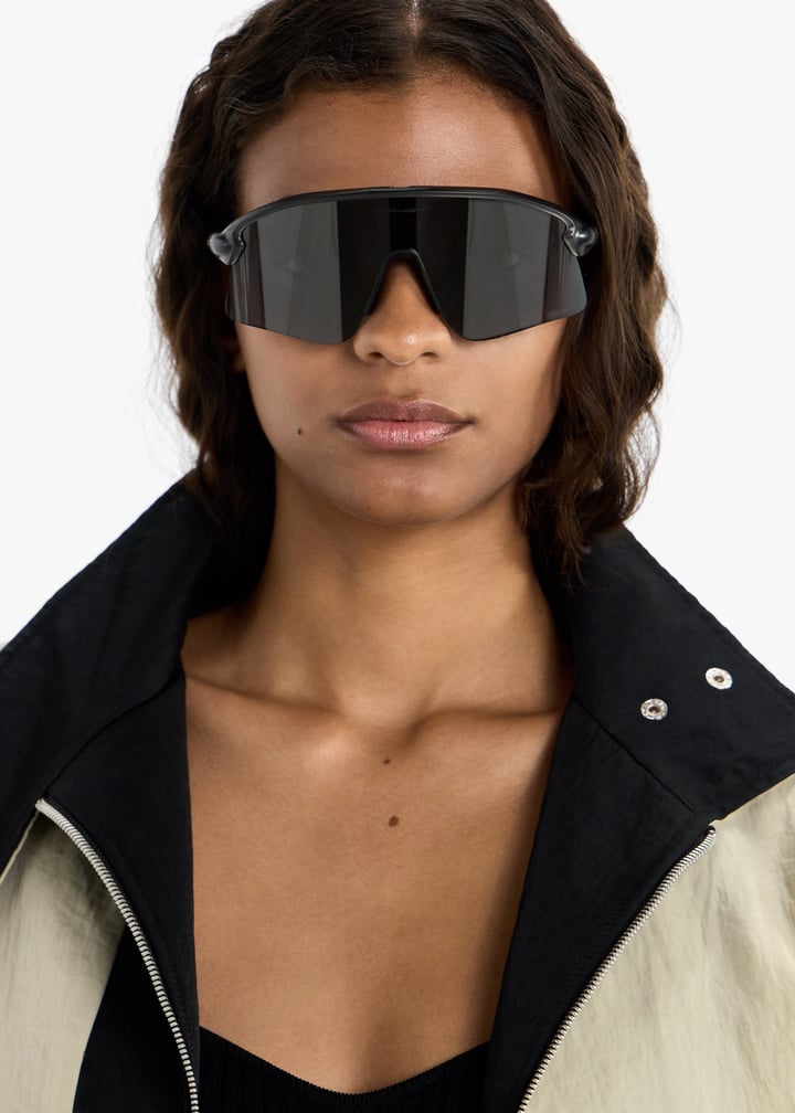 0oo9518-951801_3.jpg?ts=20260226024525