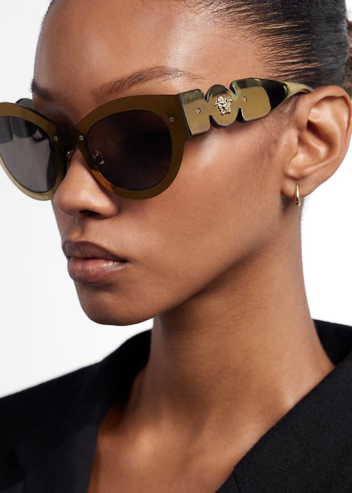 Versace Cat-eye sunglasses for Women - Gold in UAE | Level Shoes display picture 2