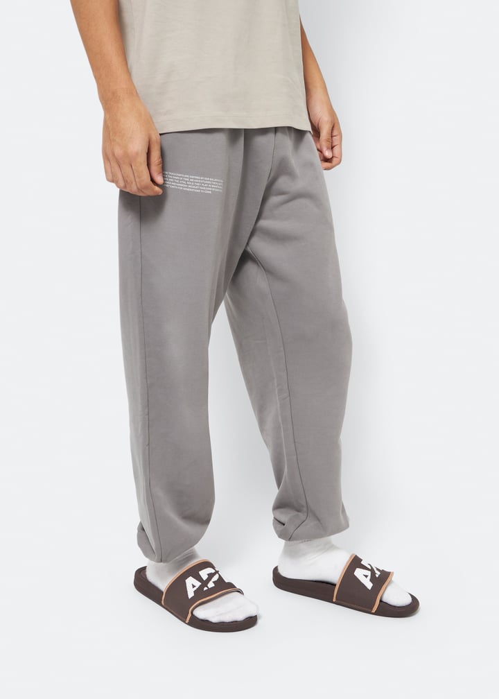 1-4-002-422-205_2.jpg?ts=20230310034511