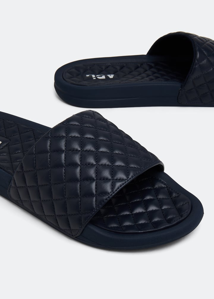 1-4-010-420-406_3.jpg?ts=20230310034512