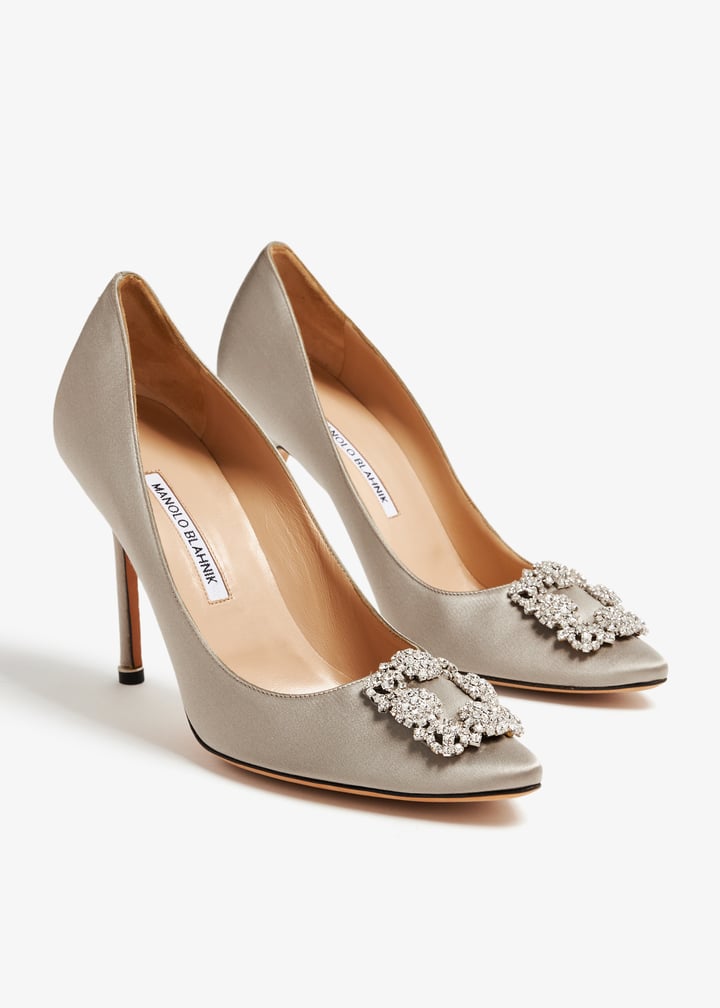 Manolo Blahnik Hangisi satin pumps for Women Grey in Qatar
