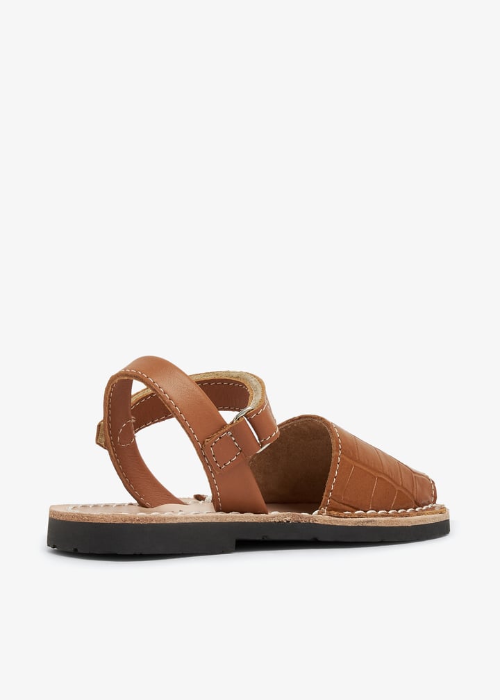 1002n-tacoca_3.jpg?ts=20240222040515