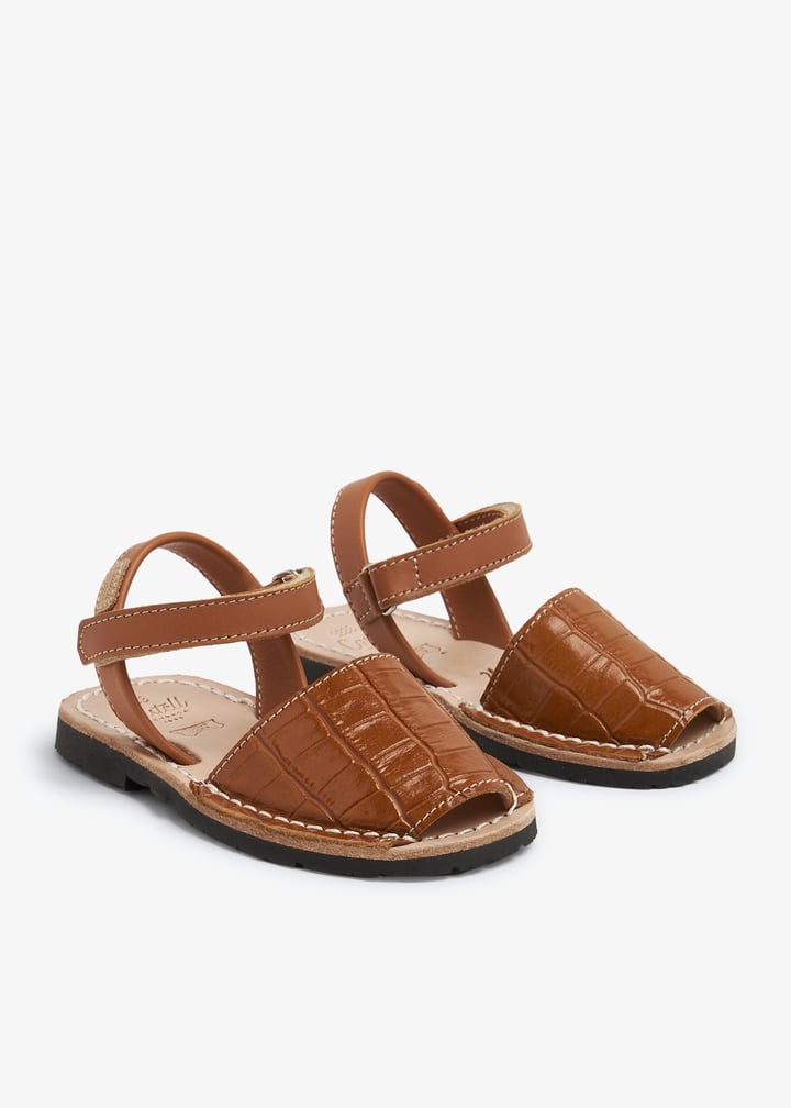 1002n-tacoca_4.jpg?ts=20240222040515