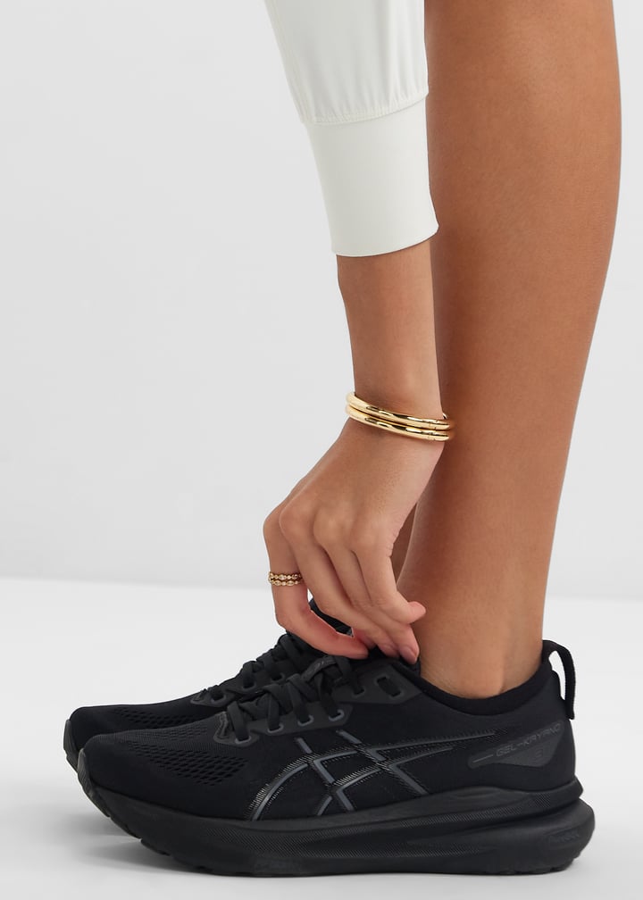 ASICS GEL-Kayano 31 sneakers for Women - Black in Qatar