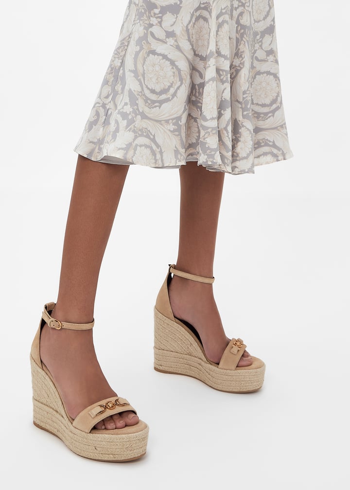VERSACE★素敵!Medusa Women's Beige Sandals Versace Medusa '95 wedge sandals for Women - Beige in UAE