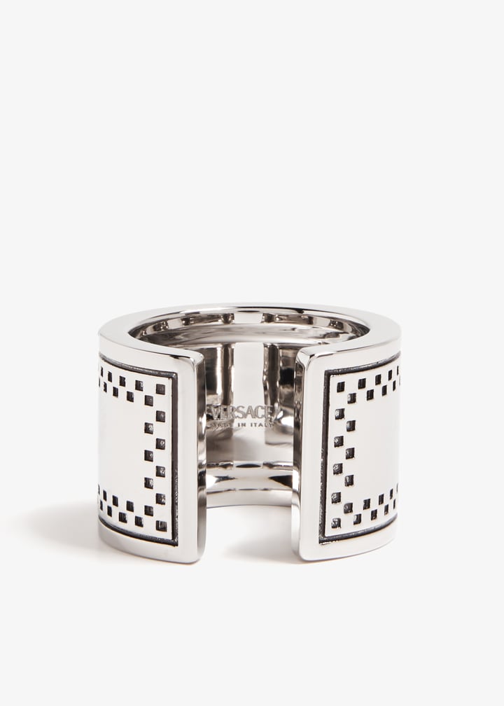 Versace '90s Vintage Versace ring for Men - Silver in UAE