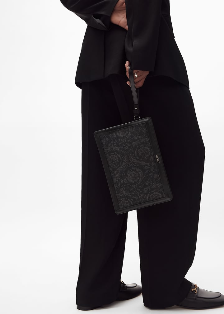 Versace★素敵！Fabric Barocco Jacquard Black Pouch Barocco Jacquard Pouch | VERSACE CA