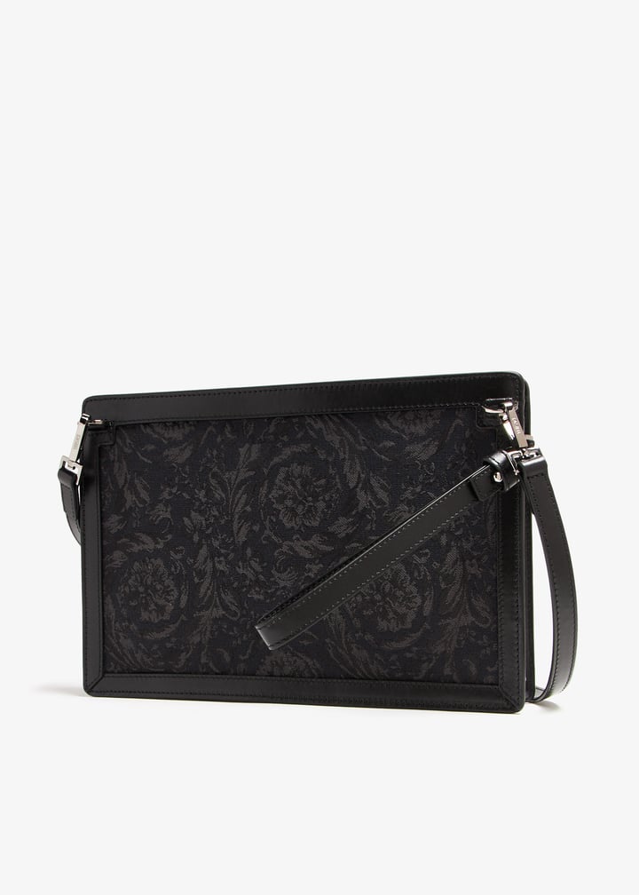 Versace★素敵！Fabric Barocco Jacquard Black Pouch Versace Fabric Barocco Jacquard Black Beauty Pouch 1013925