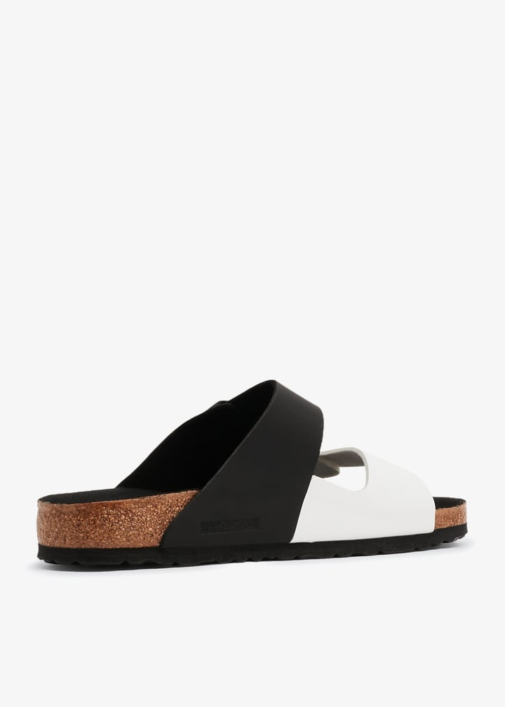 1019703-blkwht_3.jpg?ts=20231207034015