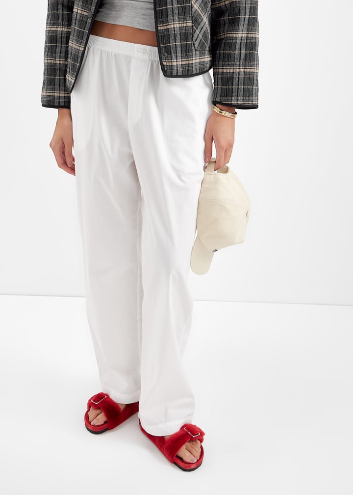 1029928-red_2.jpg?ts=20250101030514