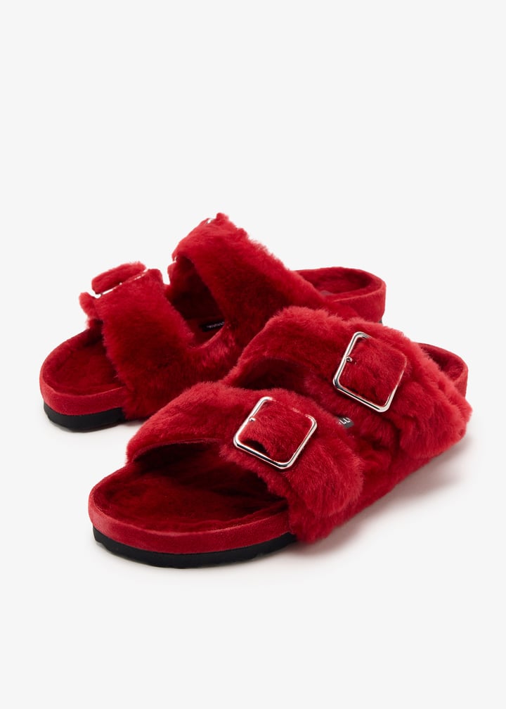 1029928-red_7.jpg?ts=20250101030514