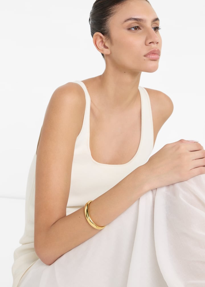 1056-gold_2.jpg?ts=20251118021030