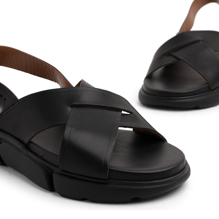 111116-900_3.jpg?ts=20220505182125