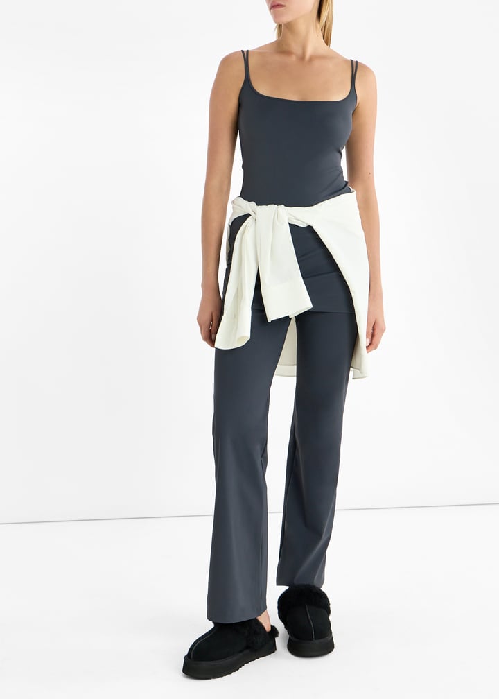 1122550-blk_2.jpg?ts=20260421024525