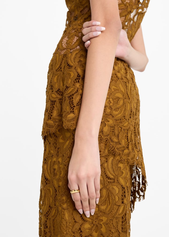 1143-gold_2.jpg?ts=20251115030534