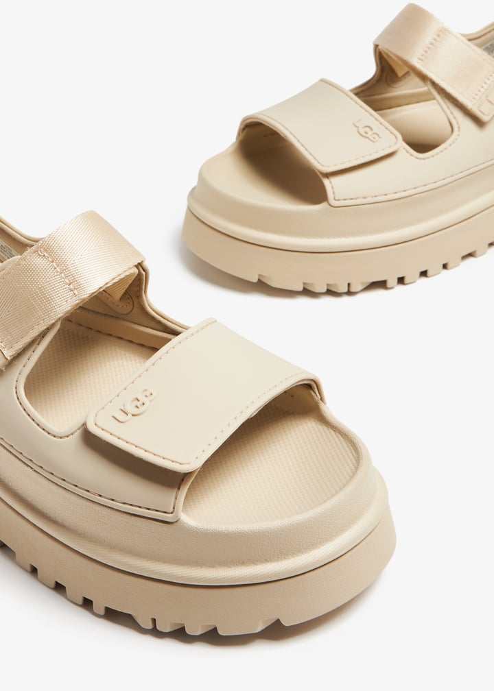 【関税込み】W Goldenglow Sandals - UGG - Synthetic - Beige UGG Golden Glow sandals for Women - Beige in KSA | Level Shoes