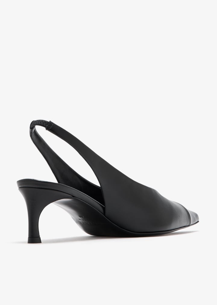 115986100-100_6.jpg?ts=20251115040137