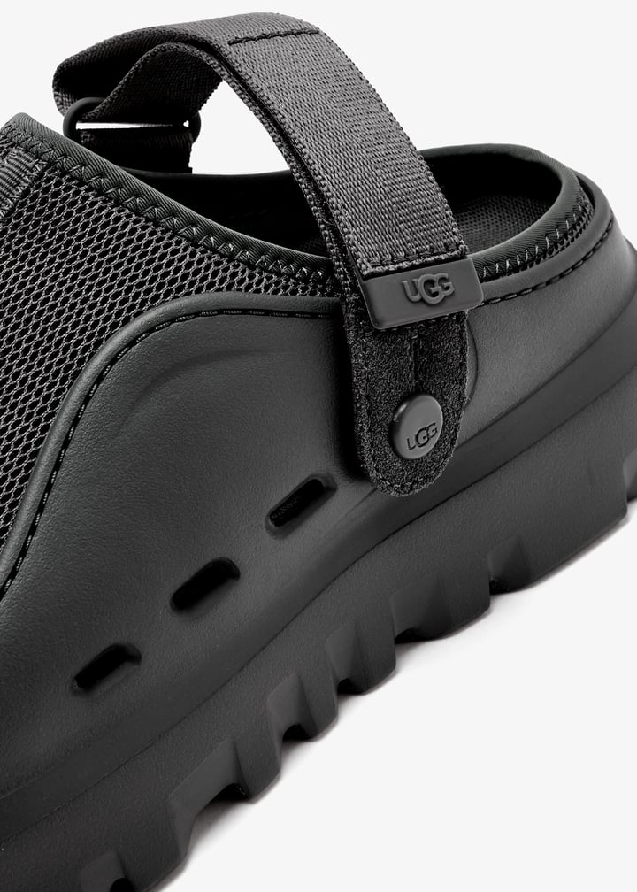 UGG PeakMod clogs for Men - Black in USA | Level Shoes