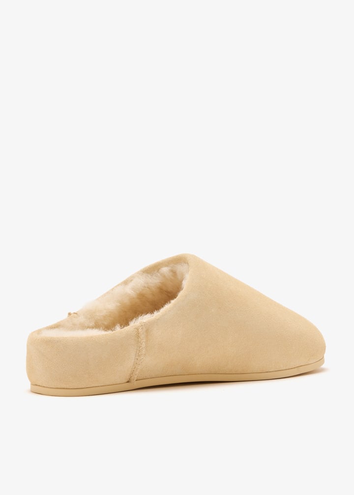 1171390-pbt_6.jpg?ts=20250820030523